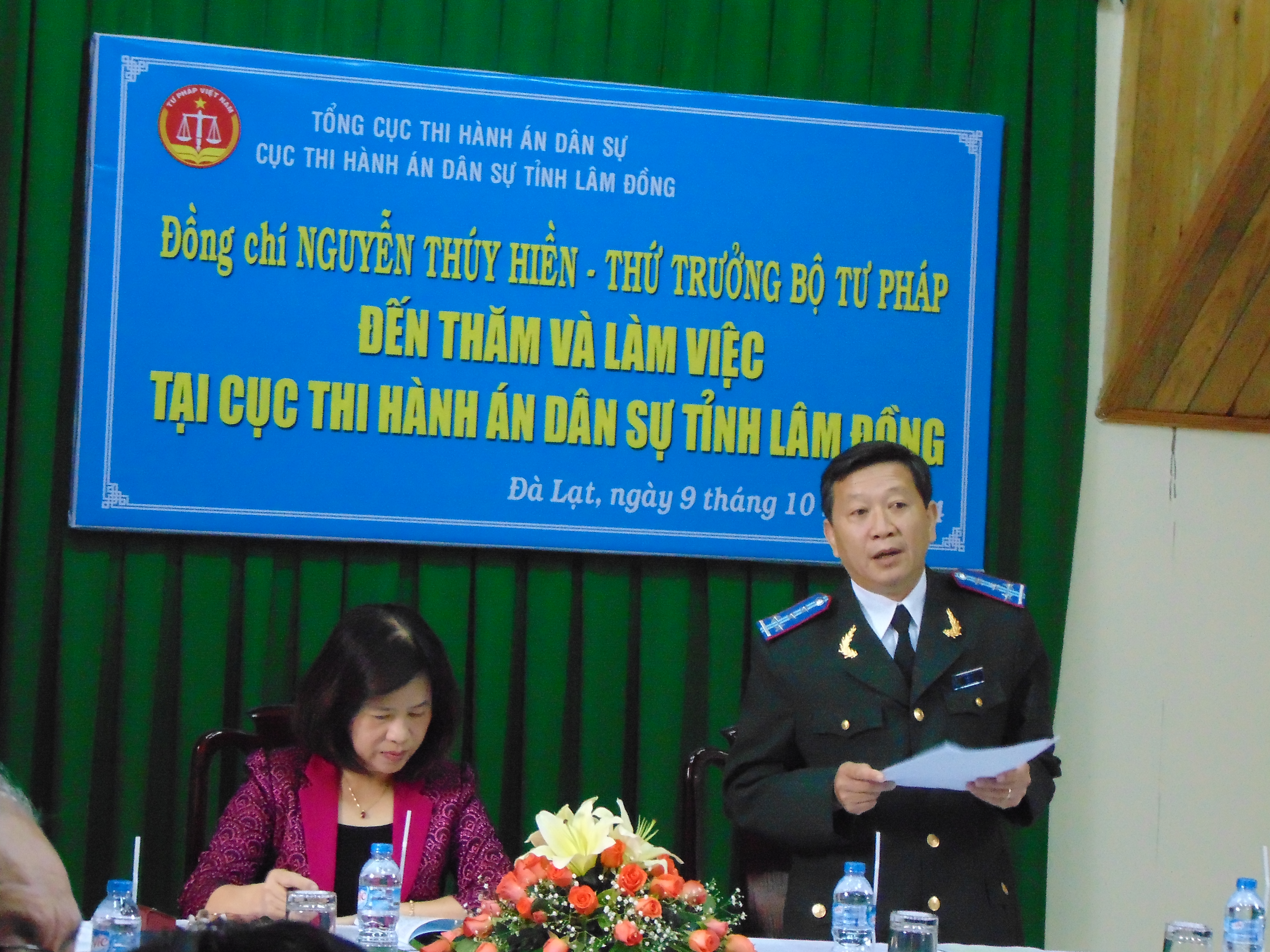 Đồng chí Nguyễn Thúy Hiền - Thứ trưởng Bộ Tư pháp thăm và làm việc